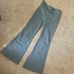 Medium Joy Lab Women's High-Rise Flare Legging in Slate Gray/Blue tint